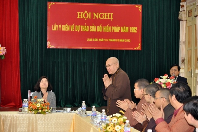 Chức sắc tôn giáo góp ý Dự thảo sửa đổi Hiến pháp ảnh 1 gopyhienphap1.jpg