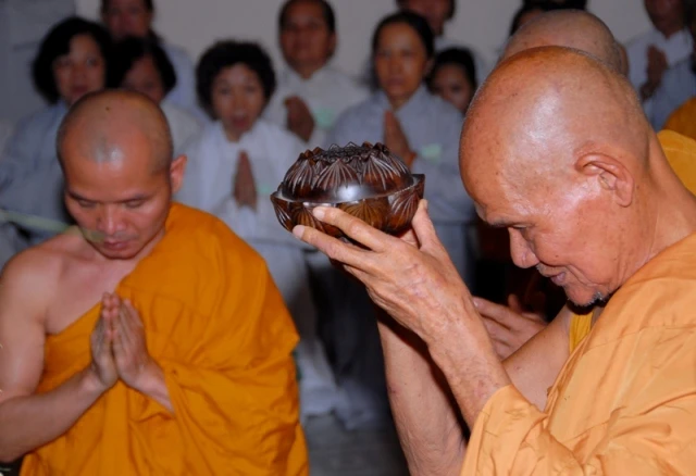 tuong niem TS MDQ11.JPG