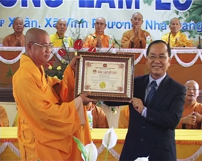 Tong lam lo son2.jpg