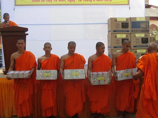 Cßc tpng sinh =_t gi_i cao nh_n ph_n th²_ng.JPG