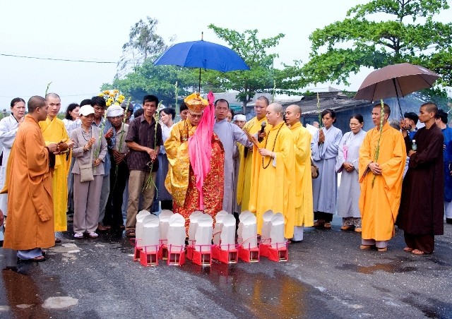 cau sieu1.jpg