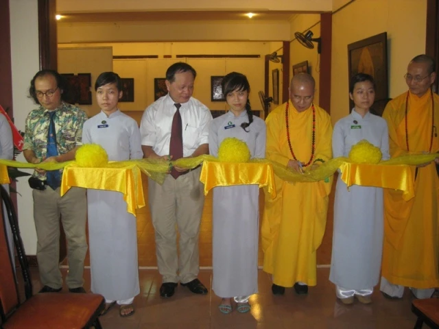 trien lam huong thien2.JPG