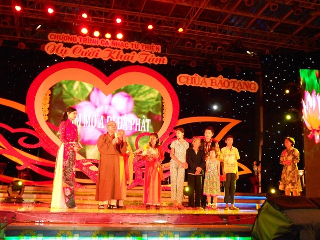 Nụ cười khai tâm ảnh 2 khai tam.jpg