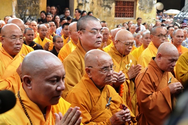 Trang nghiêm lễ nhập kim quan Trưởng lão HT.Thích Thanh Bích ảnh 6 _DSC0047.JPG