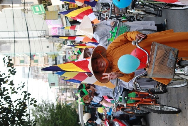 dap xe vi mau xanh06.JPG