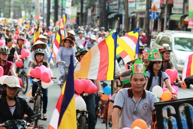 dap xe vi mau xanh13.JPG