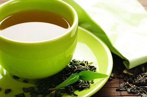 Câu chuyện bên chén trà nơi cửa thiền ảnh 1 uong tra11.jpg
