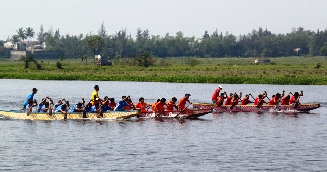 khai mac le hoi49.JPG