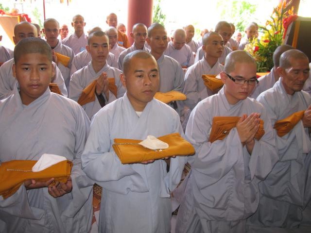 Đà Nẵng: Sắp tổ chức Đại giới đàn Phước Trí ảnh 1 gioi tu tho gioi.jpg