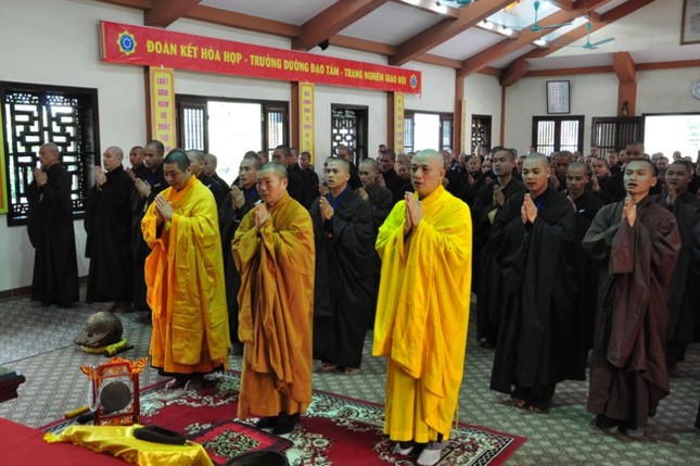 Hà Nội: Đang diễn ra Đại giới đàn 2013 ảnh 4 hanoi6.jpg