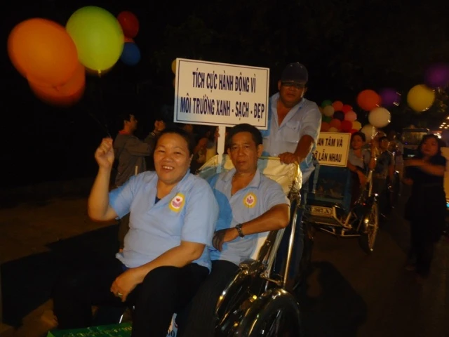 di_n hanh xe =_p.JPG