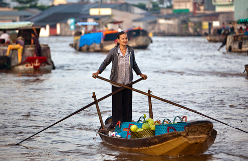 Những ngón chân đóng phèn của chị ảnh 1 net-que-noi-cho-noi-8.jpg