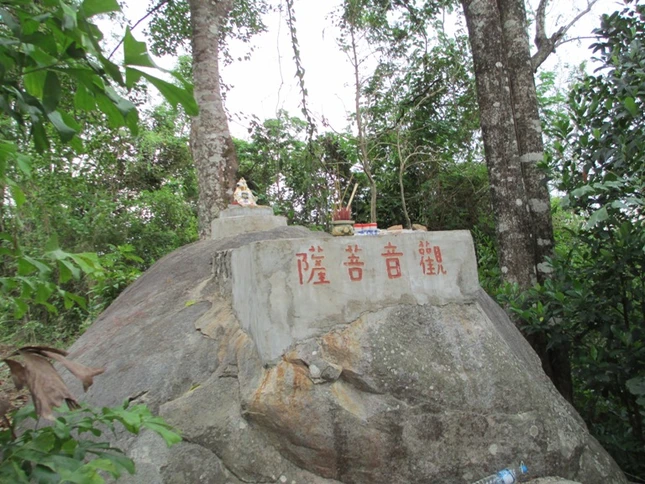 Thực hư việc đập phá tôn tượng tại Bình Phước ảnh 6 3.JPG