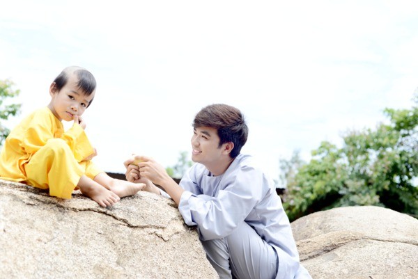 Ca sĩ Minh Tuấn "Rửa trôi bụi trần" ảnh 2 1minh tuan.jpg