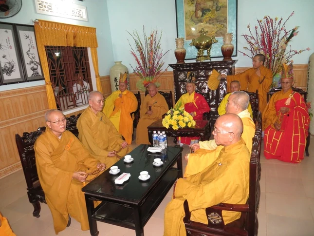 Cung an chức sự và nhập kim quan cố HT.Thích Thiện Nhơn ảnh 4 Cung an chức sự và nhập kim quan cố HT.Thích Thiện Nhơn ảnh 4