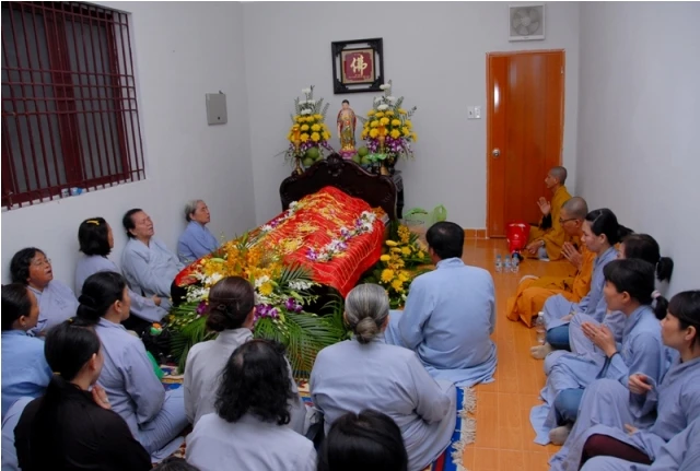 Lễ nhập kim quan cố Đại lão HT.Thích Từ Nhơn ảnh 3 BTN_0001.JPG