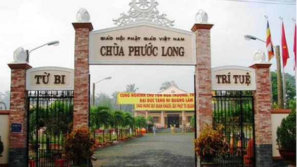 chuaphuoclong.JPG