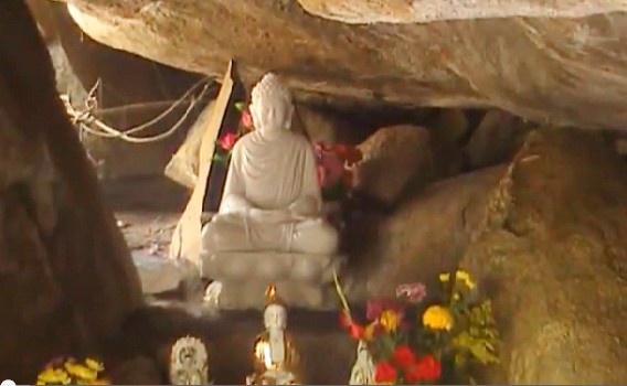 Diễn tiến vụ “đập phá tượng” ở Bình Phước ảnh 1 tuong o BP.jpg