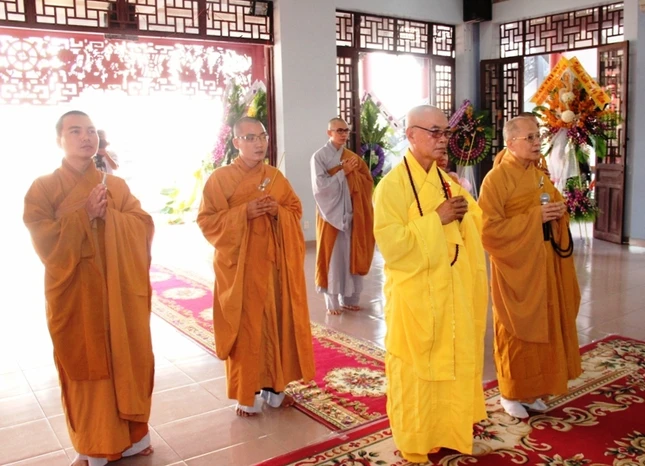 HĐCM và HĐTS viếng tang Đại lão HT.Thích Từ Nhơn ảnh 5 IMG_8013.JPG