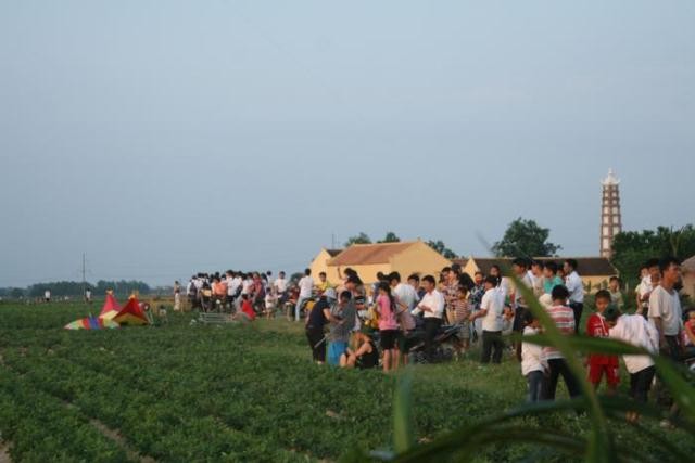 Chùa làng Đan Tảo - nơi diễn ra hội thả diều ảnh 1 chinhtam07.jpg