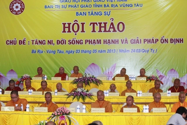 “Tăng Ni, đời sống phạm hạnh và giải pháp ổn định” ảnh 1 vungtau06.JPG