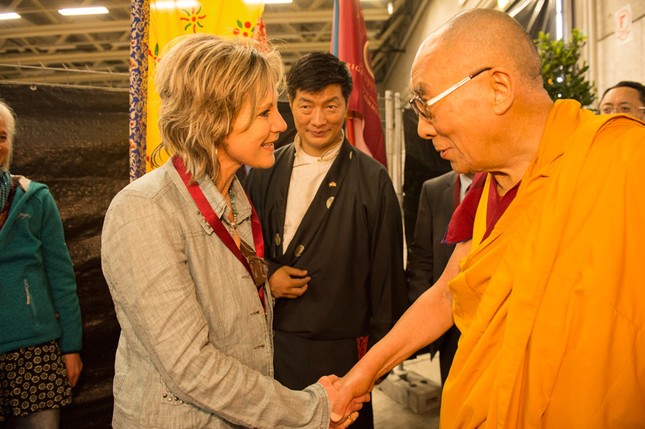 Chùm ảnh: Đức Dalai Lama thăm châu Âu ảnh 12 Hinh (12).jpg