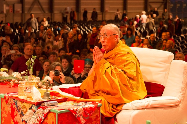 Chùm ảnh: Đức Dalai Lama thăm châu Âu ảnh 15 Hinh (15).jpg