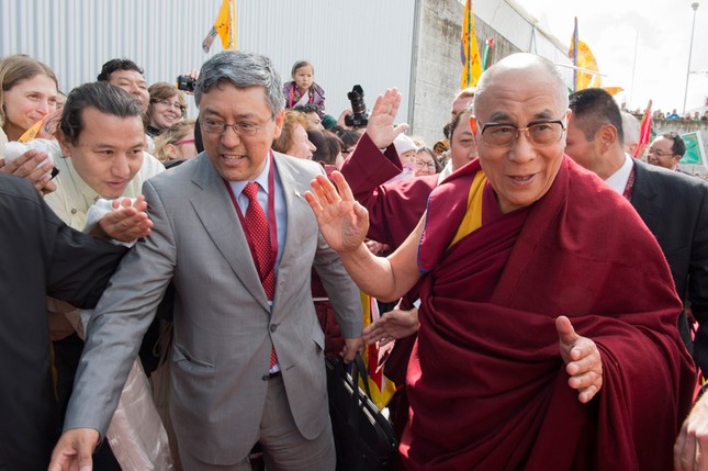 Chùm ảnh: Đức Dalai Lama thăm châu Âu ảnh 7 Hinh (7).jpg