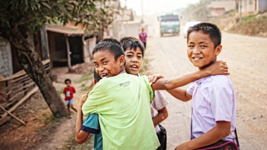 Lào "không vội vã" ảnh 16 IMG_6187