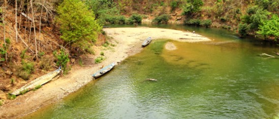 Lào "không vội vã" ảnh 9 IMG_7122
