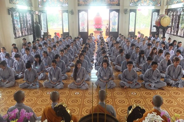 Chùm ảnh "Gieo hạt từ tâm" kỳ 14 ảnh 5 DSCF2001.JPG