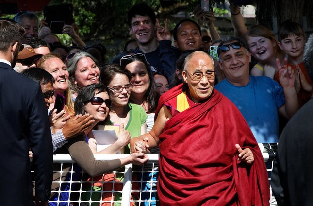 “Sức hút” của Đức Dalai Lama tại Hoa Kỳ ảnh 13 12718798-standard.jpg