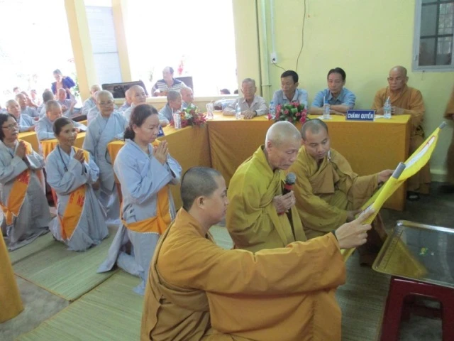 PG Củ Chi khai khóa An cư kiết hạ lần thứ 26 ảnh 4 HT.Thích t_c l_ __c n_i quy.jpg