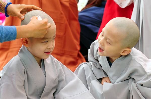 Phật đản và văn hóa truyền thống PG Hàn Quốc ảnh 2 16211943.jpg