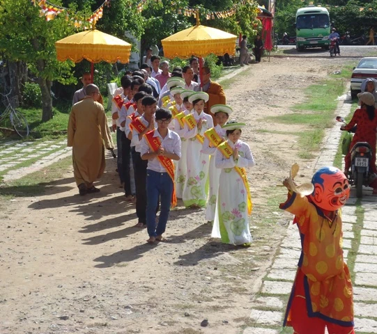tamnong3.JPG