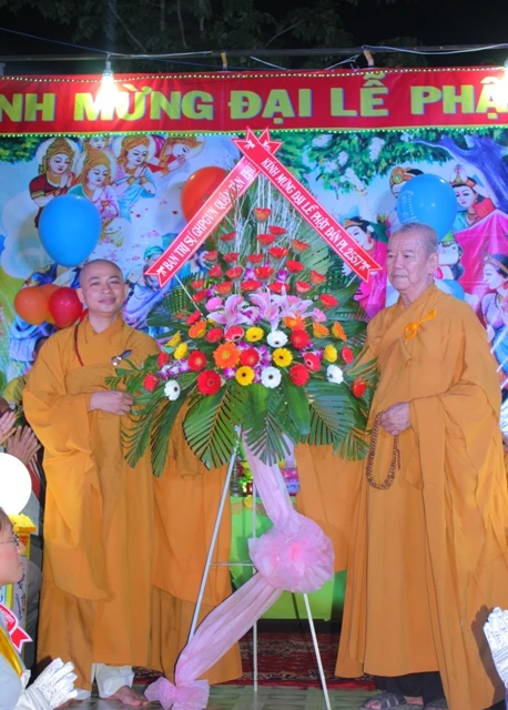 Trang nghiêm tổ chức lễ Phật đản ở chùa Thiên Chánh ảnh 3 thienchanh07.JPG