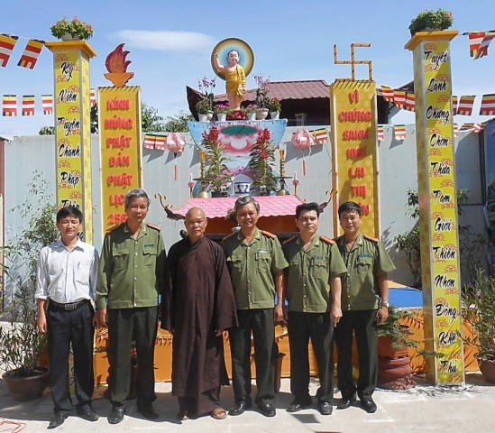 Công an TP.Đà Nẵng thăm các cấp Giáo hội ảnh 2 cadanang2.jpg