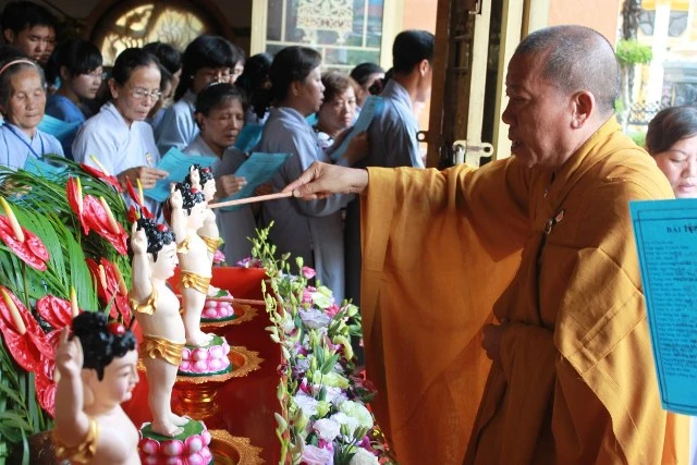 Lễ Phật đản tại chùa Long Nghĩa, Long Sơn, tịnh viện Pháp Hạnh ảnh 1 longnghia4.jpg