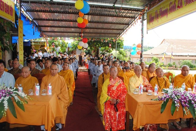 Phật đản ở Gia Lai ảnh 1 giachien3.JPG