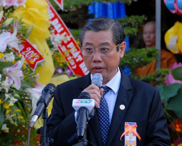 Chùm ảnh Đại lễ Phật đản PL.2557 tại TP.HCM ảnh 12 BTN_0146.JPG