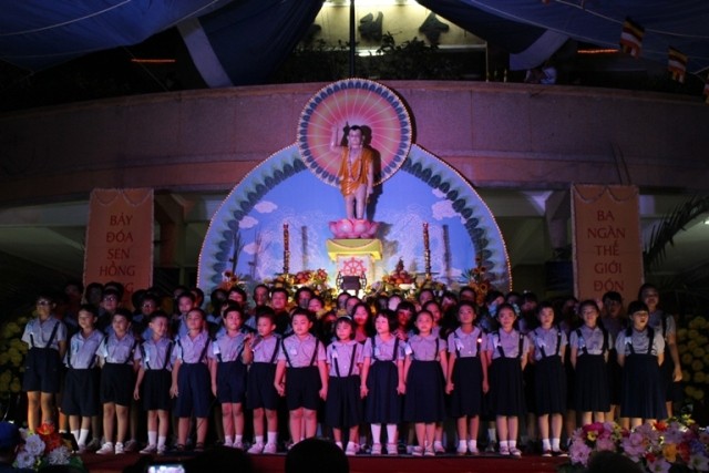 Văn nghệ mừng Phật đản của GĐPT Xá Lợi ảnh 3 4danhdanh4.jpg