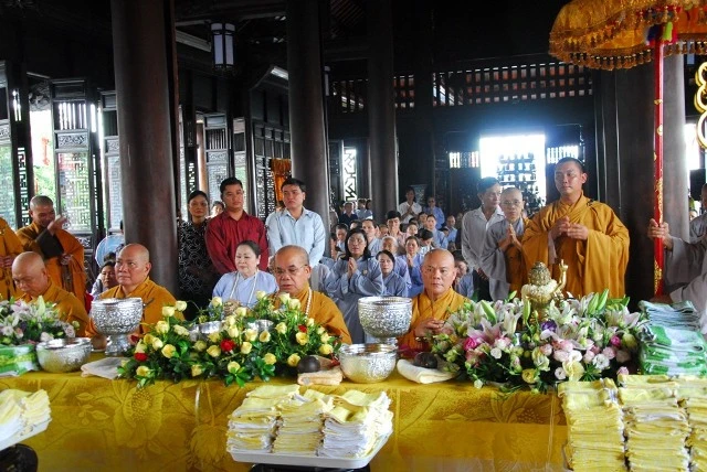 Lễ Phật đản tại Pháp Võ, Kim Cương, Pháp Hoa ảnh 6 Phapvo7.JPG