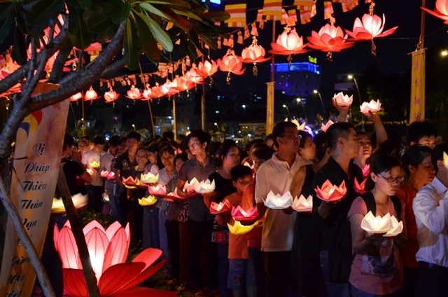 Lễ Phật đản tại Pháp Võ, Kim Cương, Pháp Hoa ảnh 24 wthiensanh05.JPG