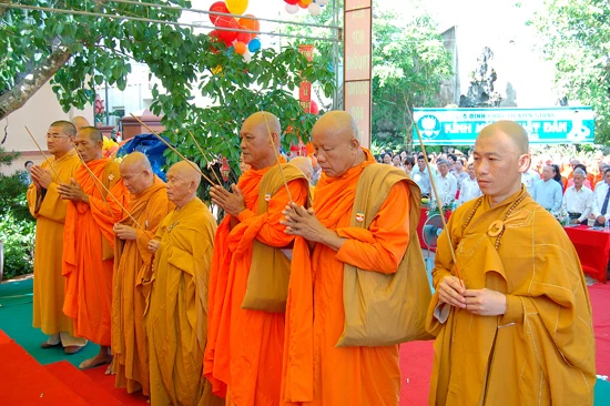 Kiên Giang tổ chức Đại lễ Phật đản ảnh 24