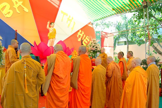 Kiên Giang tổ chức Đại lễ Phật đản ảnh 26 Kiên Giang tổ chức Đại lễ Phật đản ảnh 26