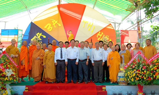 Kiên Giang tổ chức Đại lễ Phật đản ảnh 32