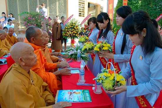 Kiên Giang tổ chức Đại lễ Phật đản ảnh 9