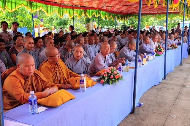 Quảng Ngãi, Bình Phước mừng Đản sinh ảnh 9 Bìnhphuocvg3.JPG