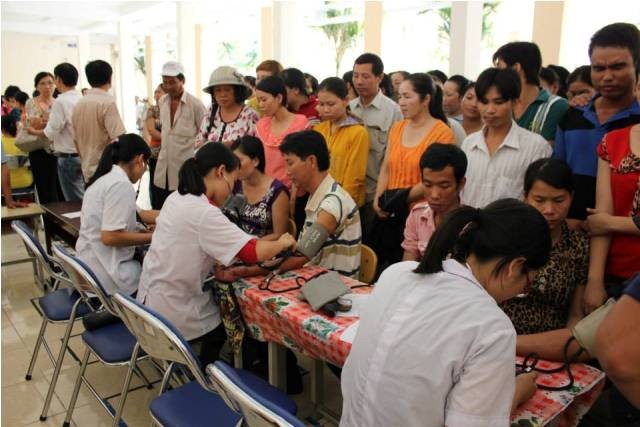 Các cơ sở từ thiện TP.HCM hỗ trợ người nghèo ảnh 3 n duc 2.jpg