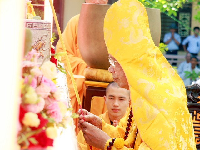 TT-Huế: Trang nghiêm tưởng niệm Bồ-tát Quảng Đức ảnh 10